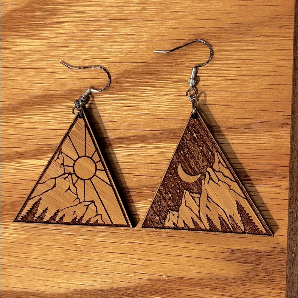 Wood Mountain earrings